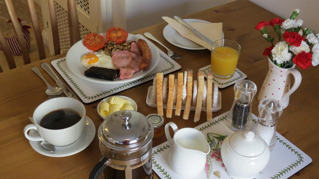 Pear Tree House B&B Пикъринг Екстериор снимка